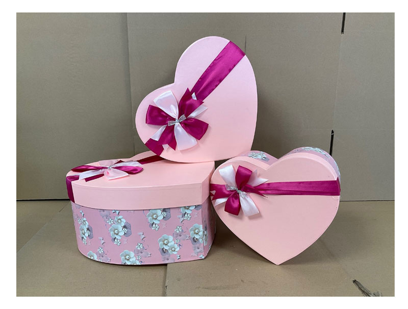 Imperial Mexico Ringlet Hart vormige cadeau verpakking, roze met bloemmotief - Westland Verpakkingen