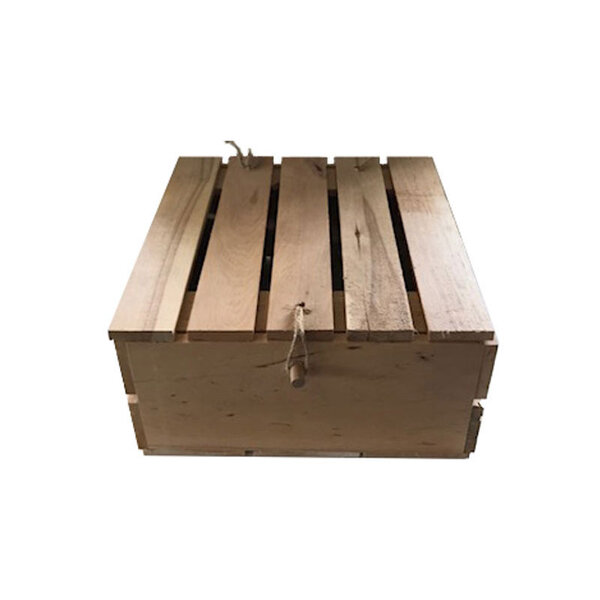 Wooden crate with lid