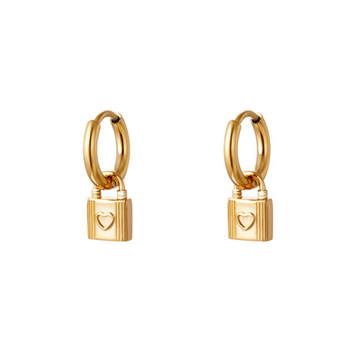 Yehwang Earrings With Lock Charm Gold Yehwang Earrings With Lock Charm Gold