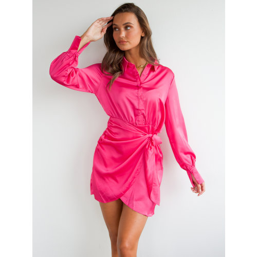 Retro Icone Satin Dress Fuchsia Retro Icone Satin Dress Fuchsia