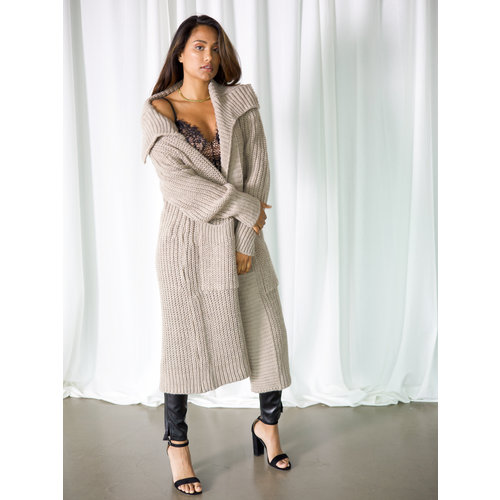 Ladylike Fashion Zola Cardigan Taupe Ladylike Fashion Zola Cardigan Taupe