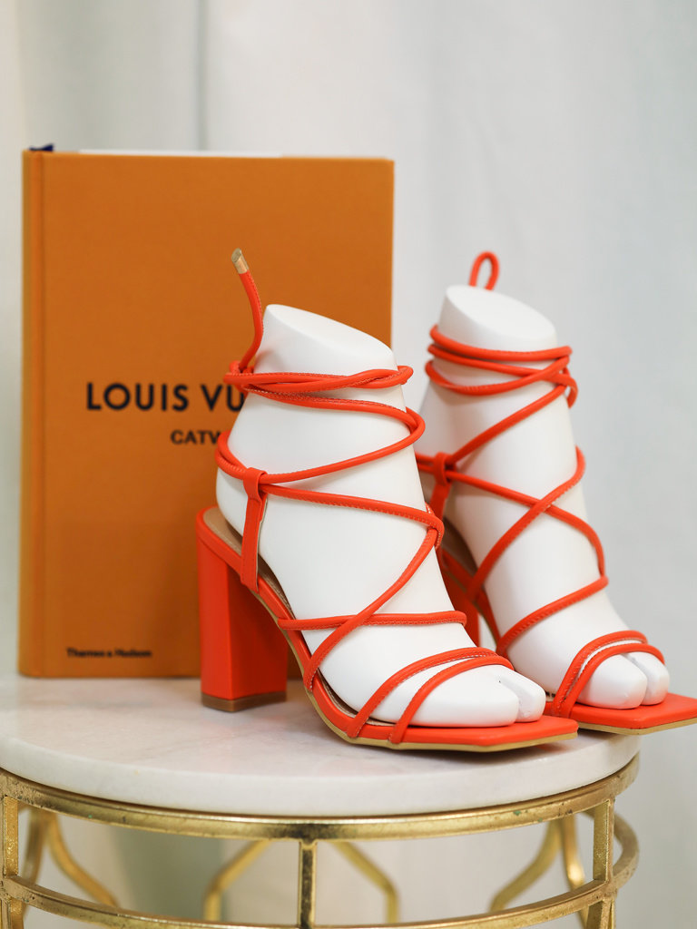 Louis Vuitton Catwalk - The Coffee Table