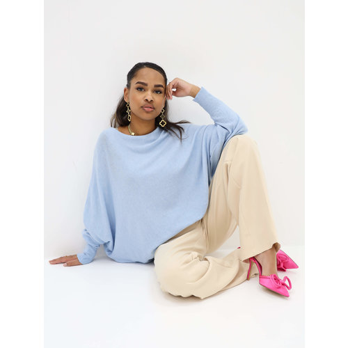 Batwing Trui Blauw Batwing Trui Blauw