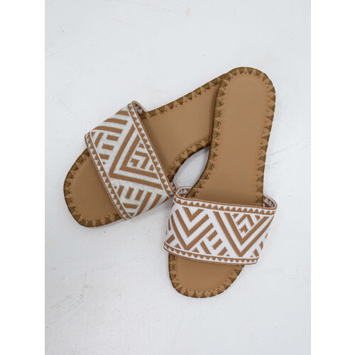 Zigzag Slippers Camel Zigzag Slippers Camel