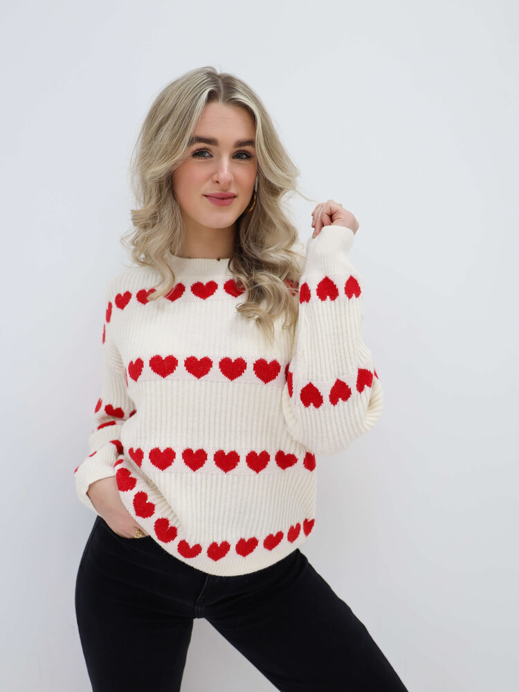 White jumper with shop red hearts