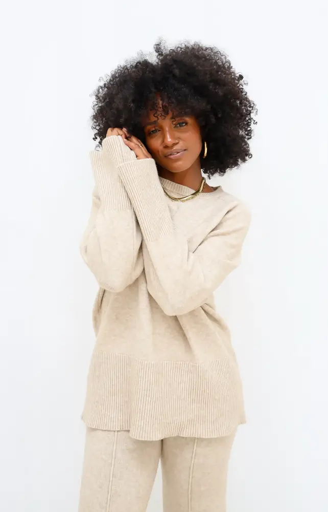 Long Sleeve Oversized Jumper Beige LADYLIKE FASHION