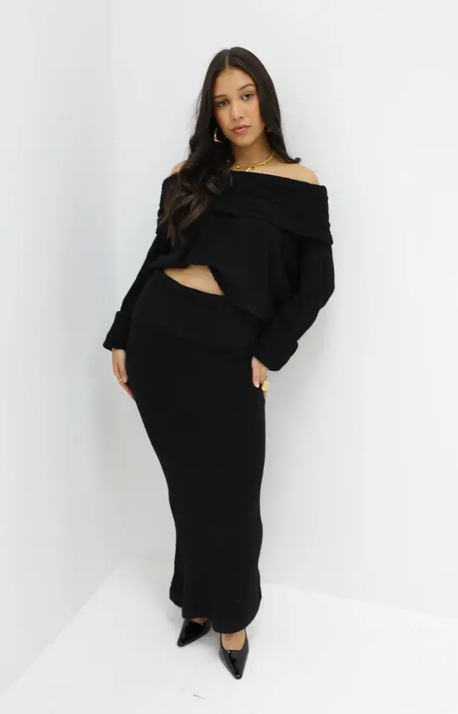 Knitted Off Shoulder Jumper Black LADYLIKE FASHION