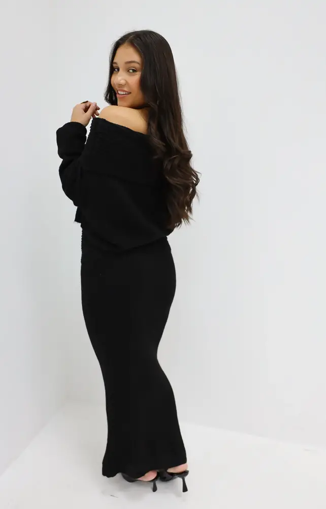 Knitted Off Shoulder Jumper Black LADYLIKE FASHION