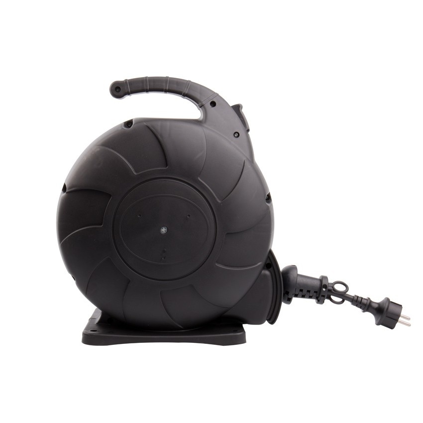 Automatische Kabelhaspel Zwart 15 meter + 4x Schuko 16A 220-250VAC , Snoerdikte: 3x 1,5mm2, Max: 1000/ 3000W, IP44 (Spatwaterbestendig), inclusief kinderbeveiliging en overspanningsbeveiliging, foto 3 van 5