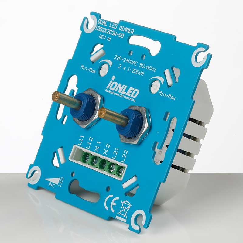 ION INDUSTRIES - DUO Inbouw LED Dimmer | 2x 0.3-200 Watt, foto 2 van 6