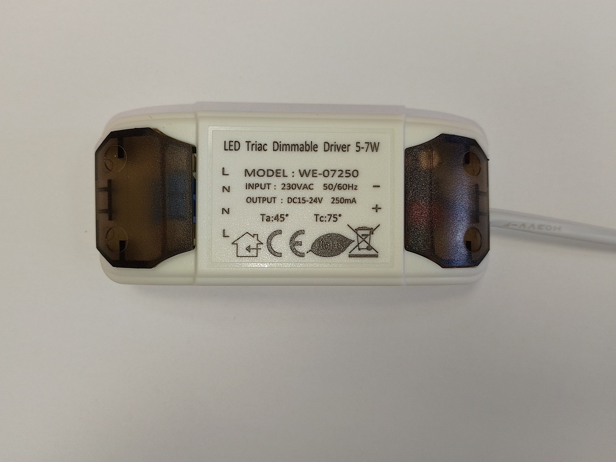 Inbouw LED Spot 5w Flat, 450 Lumen, Dim To Warm, Kantelbaar, IP44, Dimbaar, CRI90, Zwart Armatuur, Gatmaat 72mm, 2 Jaar Garantie, foto 4 van 4