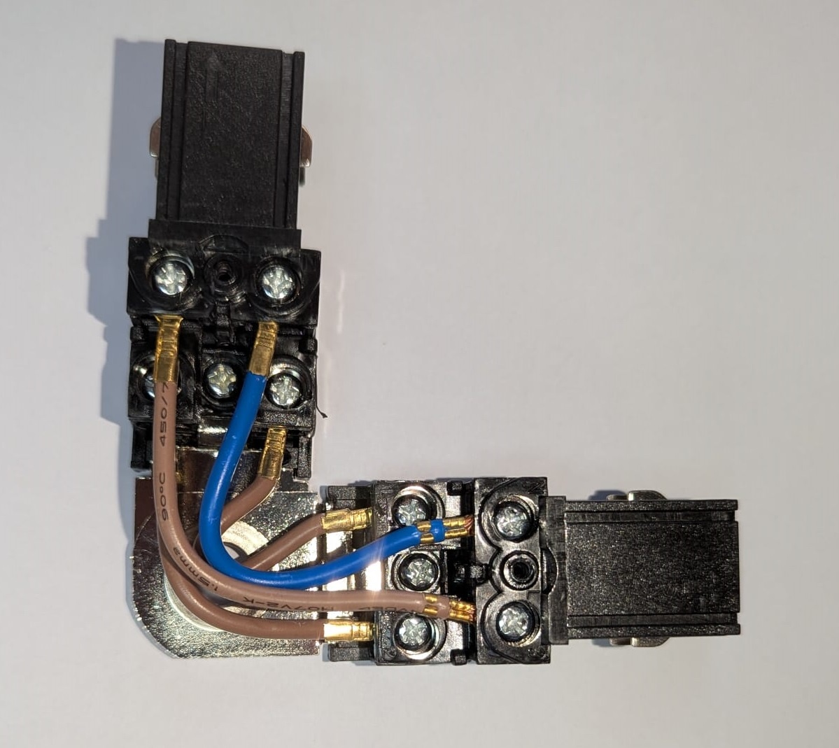 Universele 3 Fase Rail 4 Wire L-Hoekverbinding - BINNENLIJN en BUITENLIJN - Zwart, foto 4 van 5