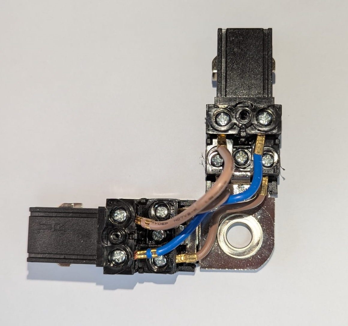 Universele 3 Fase Rail 4 Wire L-Hoekverbinding - BINNENLIJN en BUITENLIJN - Zwart, foto 5 van 5