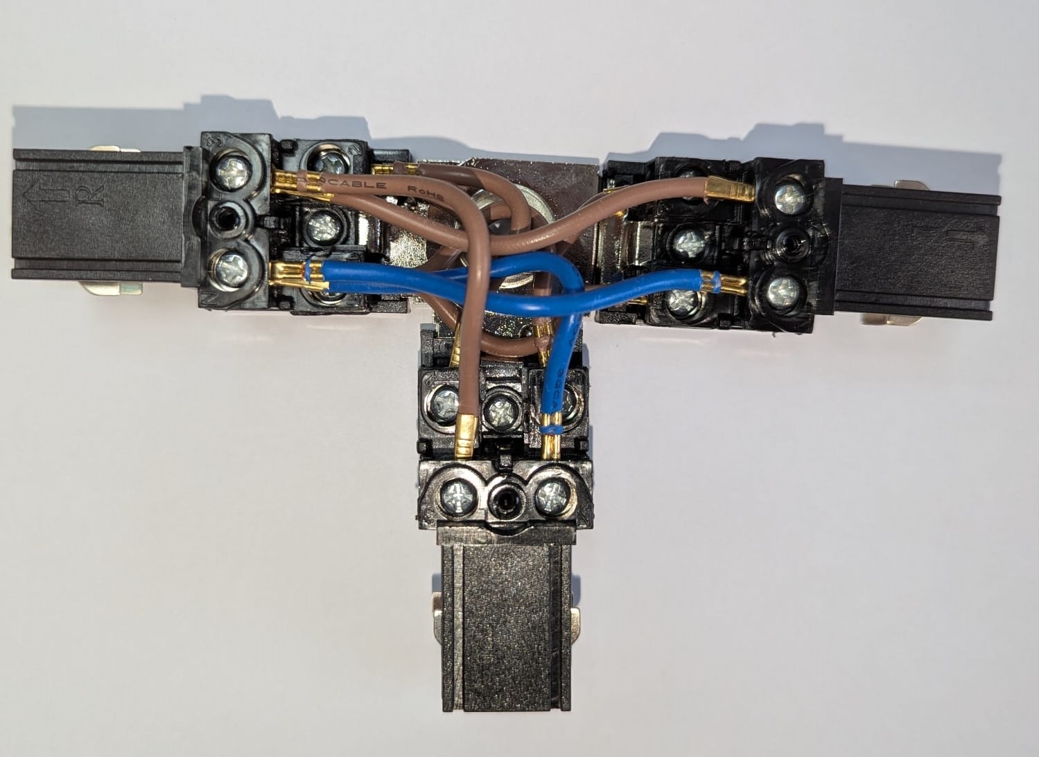 Universele 3 Fase Rail 4 Wire T-Verbinding -RECHTS - BINNENLIJN en BUITENLIJN - Wit, foto 4 van 5