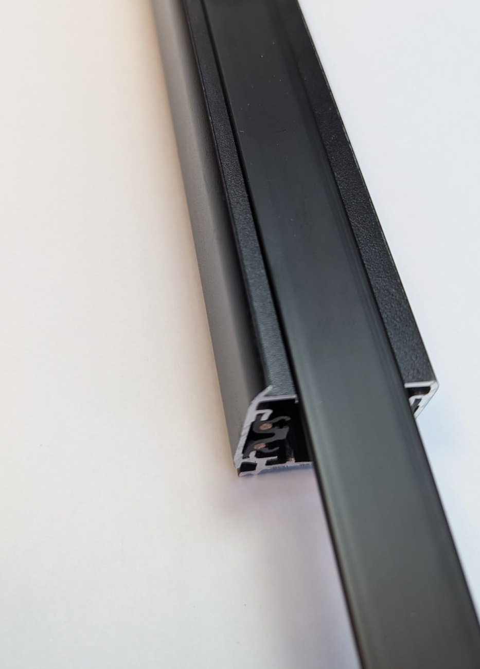 3 Fase Rail afdekstrook Zwart - 100 x 1,8cm, foto 2 van 3