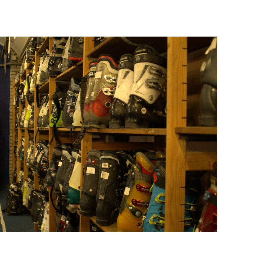 Verhuur Volw. Skischoenen