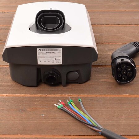 Alfen  Eve Single S-line - 3 x 32A - Loadbalancing - 10 meter kabel type 2 - E-FLux