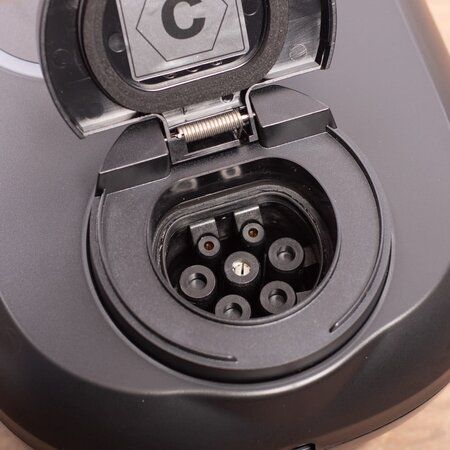 Wallbox Pulsar Max 22 kW - Socket - Copy