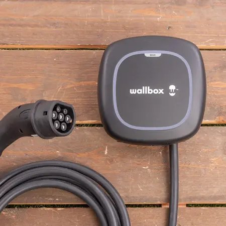 Wallbox Pulsar Max 22 kW - EV Laadstation Zwart type 2 met vaste rechte laadkabel 5 meter