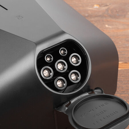 Easee Charge Up Black Laadstation 22kW - WiFi - RFID