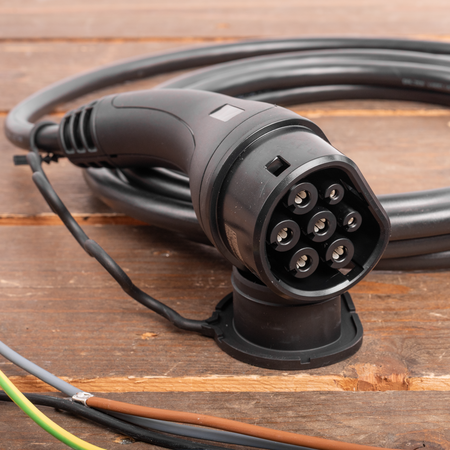 Peblar Business 22Kw 7,5 meter vaste laadkabel Inclusief MID Meter voor ERE