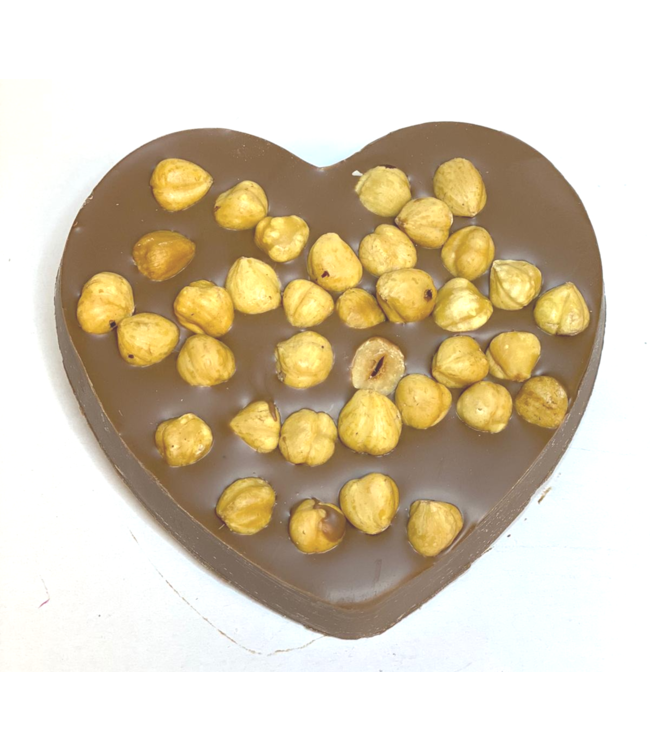 Chocolade hart (S) met hazelnoten
