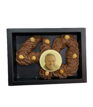 Chocolade spuitcijfer dubbel met foto