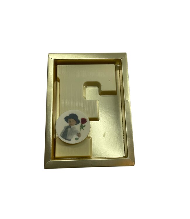 Chocolade letter F met foto of logo