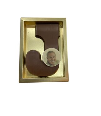 Chocolade letter J met foto of logo