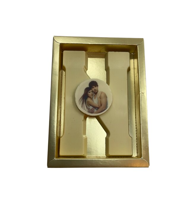 Chocolade letter N met foto of logo