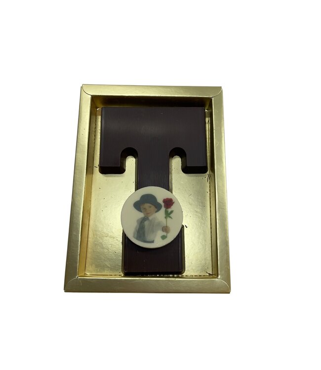 Chocolade letter T met foto of logo