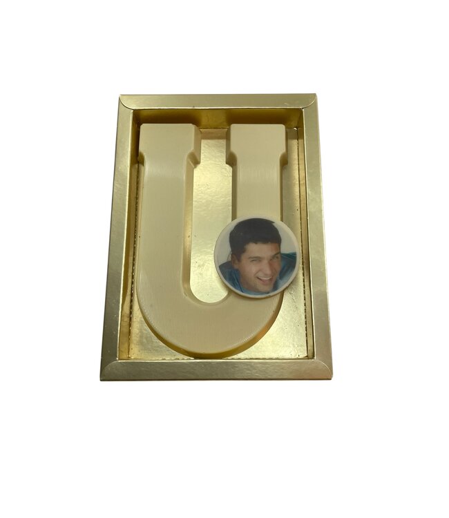 Chocolade letter U met foto of logo
