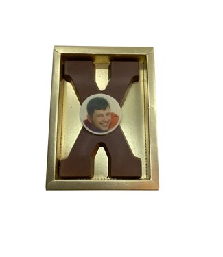 Chocolade letter X met foto of logo