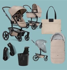 Joolz Joolz Day 5 Essential bundel Set € 1.673,75   zitje, wieg, autostoel adapters, voetenzak, bekerhouder, regenhoes & luiertas   Sandy Taupe