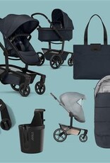 Joolz Joolz Day 5 Essential bundel Set € 1.673,75   zitje, wieg, autostoel adapters, voetenzak, bekerhouder, regenhoes & luiertas   Dark Navy BLue