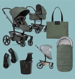 Joolz Joolz Day 5 Essential bundel Set € 1.673,75   zitje, wieg, autostoel adapters, voetenzak, bekerhouder, regenhoes & luiertas  Forest Green