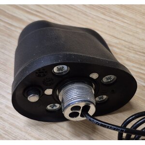 EWON Cosy/Flexy/Netbiter Vandaal bestendige  3G/4G antenne met 1,5m kabel en SMA connector