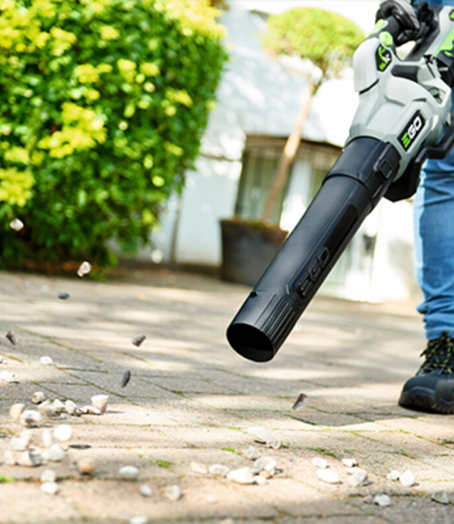 LB6704E accubladblazer