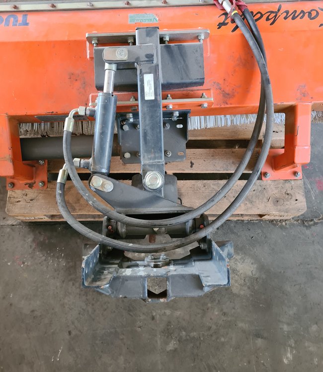 Kompakt 135 / 400M veegmachine