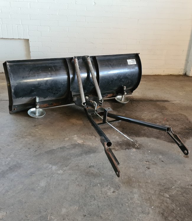 Gebruikte Stiga P1205 sneeuwschuif