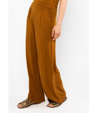 Blutsgeschwister Dressed for success - Strong ochre