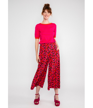 Blutsgeschwister In full bloom - Bed of primroses