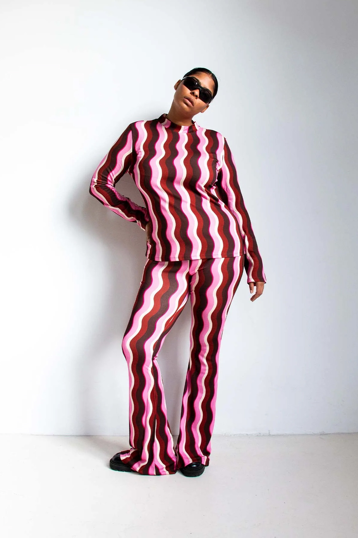 https://cdn.webshopapp.com/shops/223274/files/418419898/file.jpg