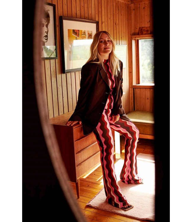 Catwalk Junkie 2202055600 TS Ride The Wave.