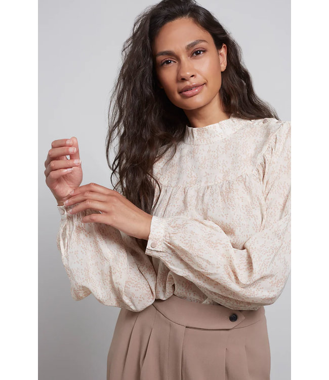 Yaya 01-701064-302 Printed top with buttons