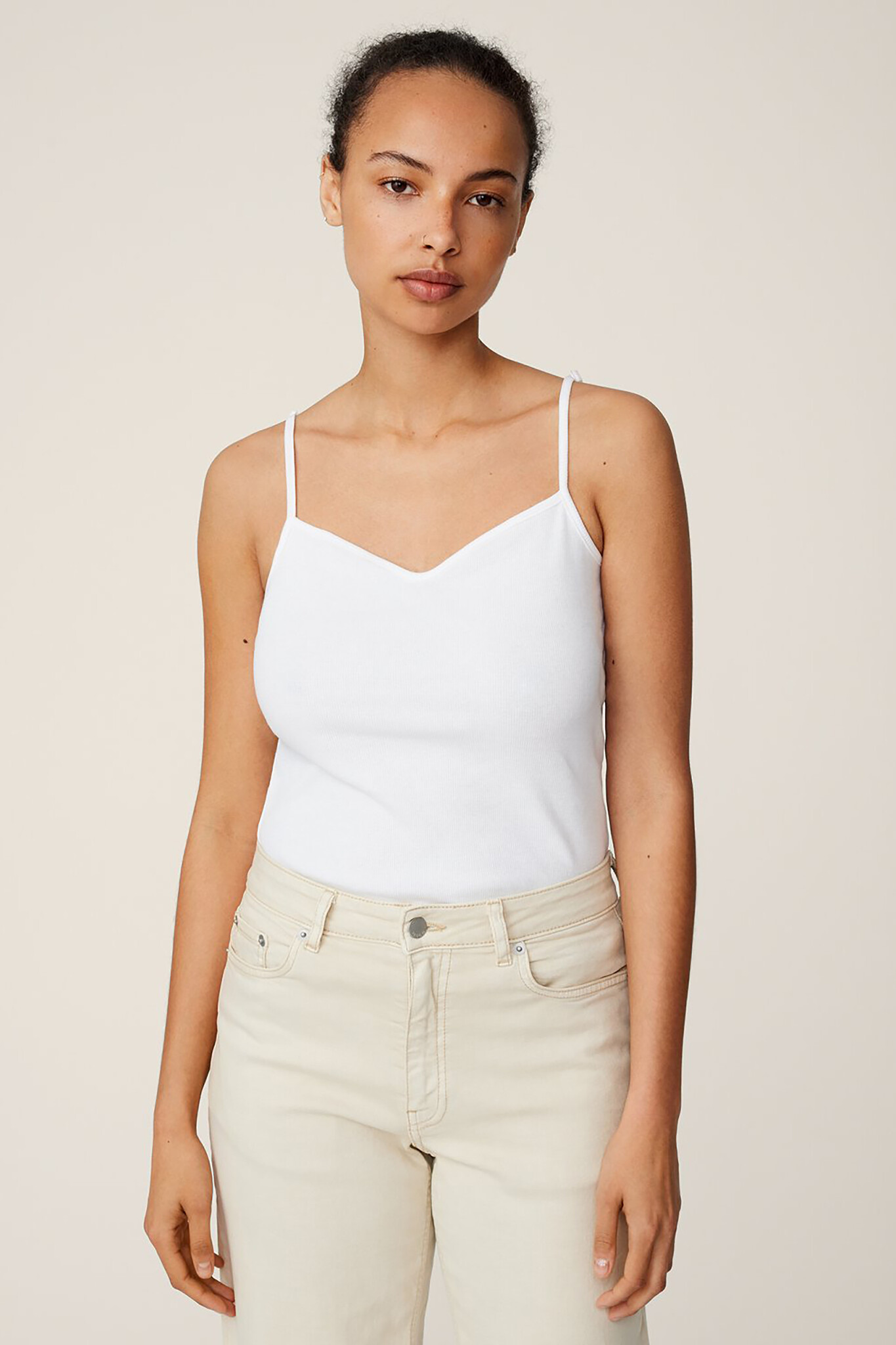 https://cdn.webshopapp.com/shops/223274/files/429942719/file.jpg