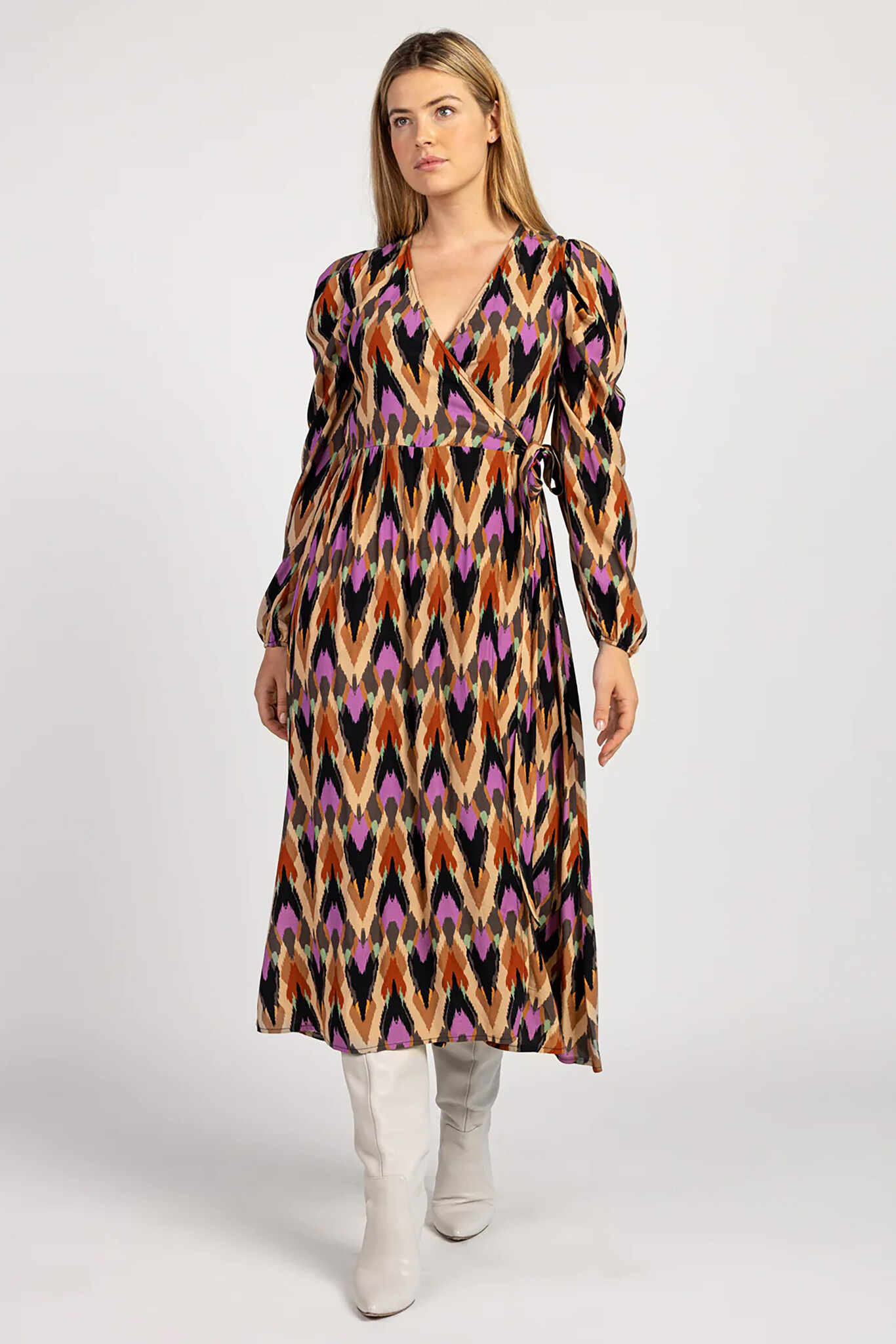 https://cdn.webshopapp.com/shops/223274/files/437438366/file.jpg