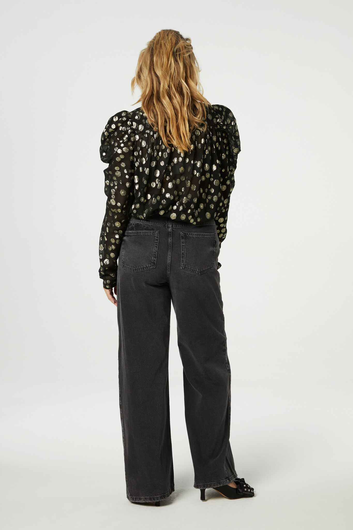 https://cdn.webshopapp.com/shops/223274/files/442410982/file.jpg