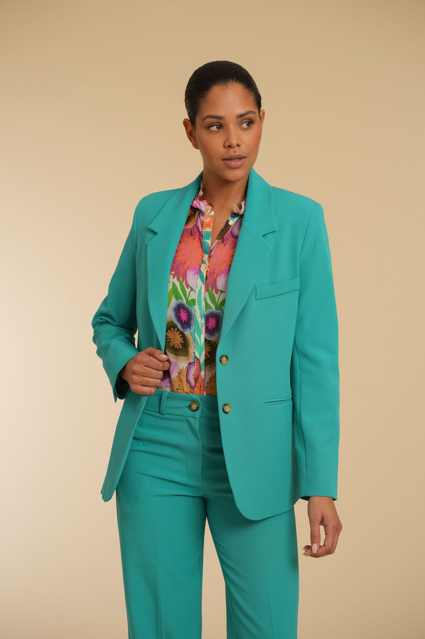 https://cdn.webshopapp.com/shops/223274/files/449005932/file.jpg