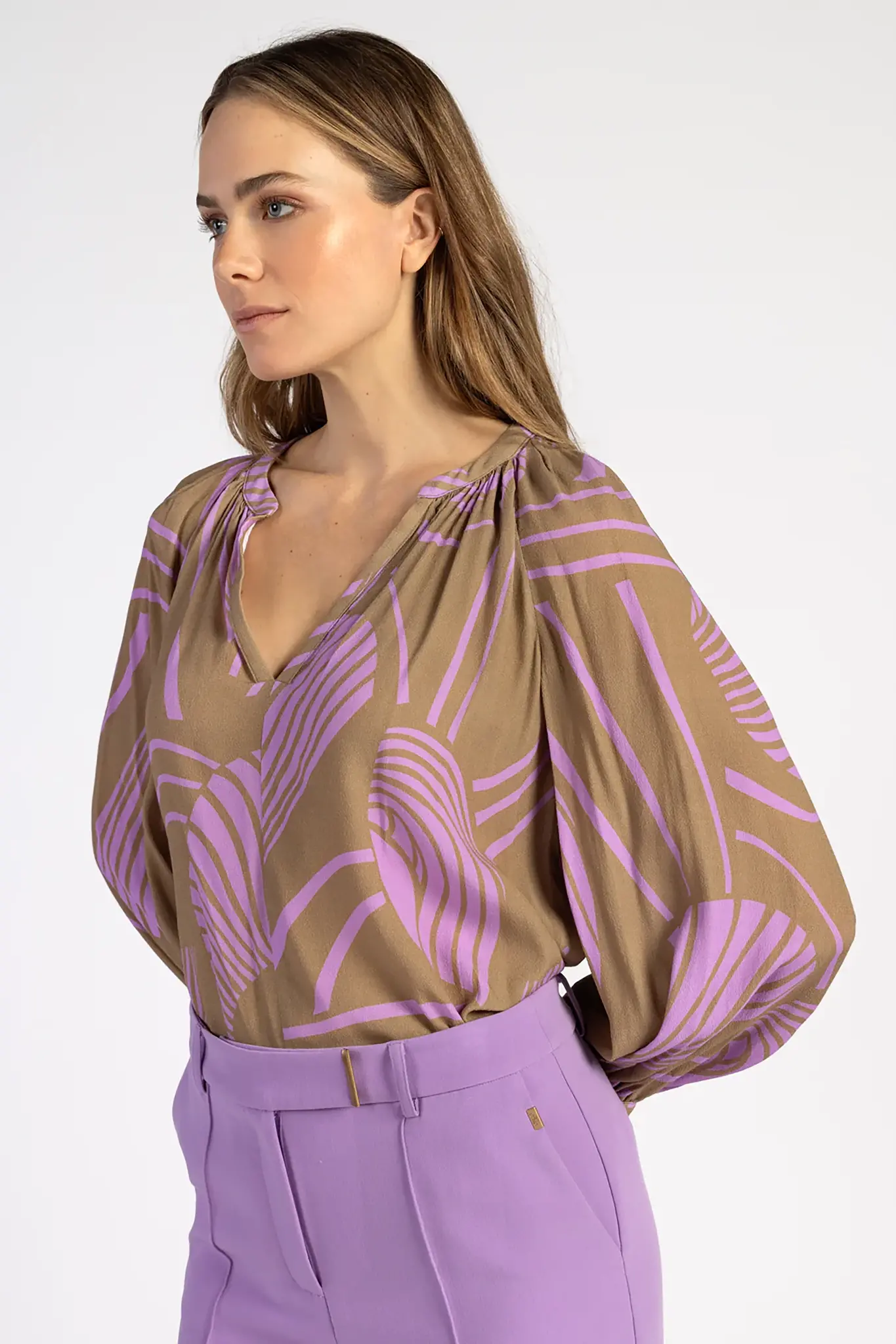 https://cdn.webshopapp.com/shops/223274/files/450133828/file.jpg